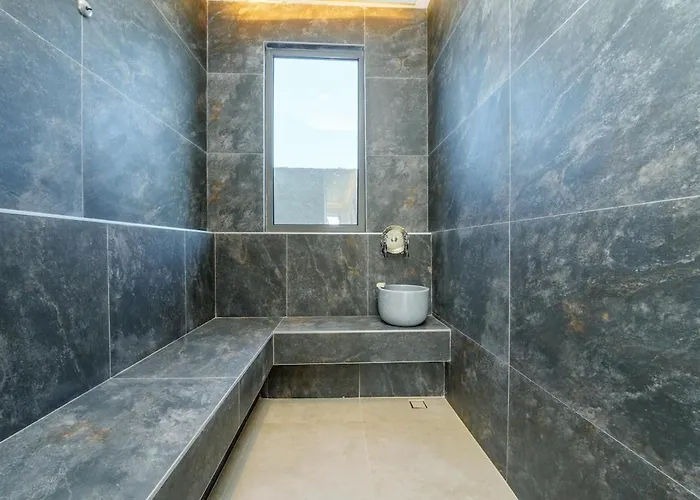 Fethiye Kargi'da Lueks * Gocek (Fethiye)